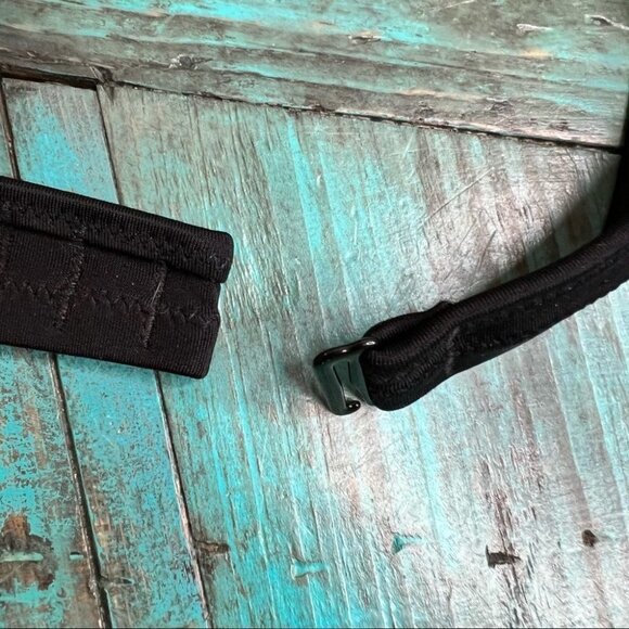 Pink Victoria’s Secret Studded Black Bikini Halter Top Size Medium - Picture 5 of 7